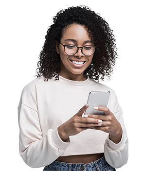 Hombre con celular - beneficios Compra de Cartera
